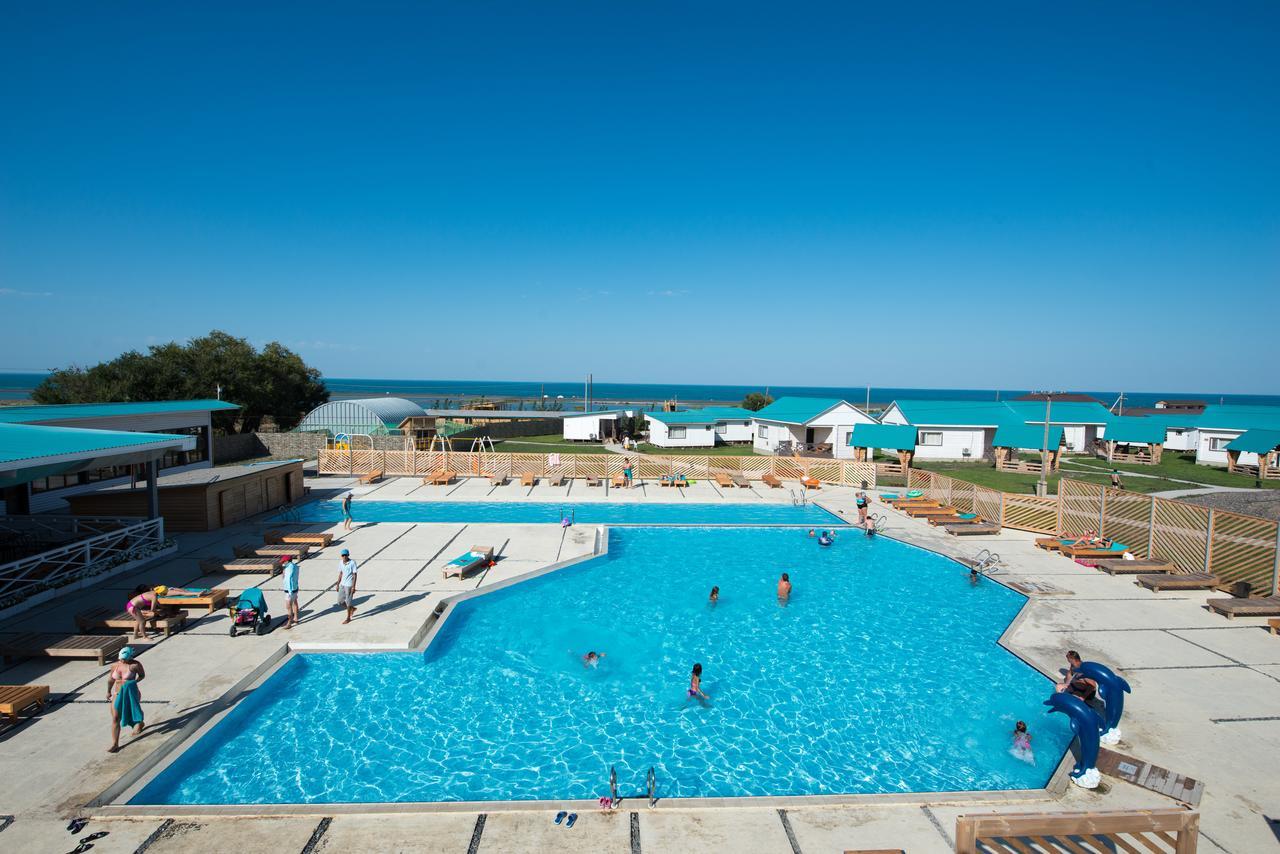 Aquamarine Resort Akshi Exterior photo