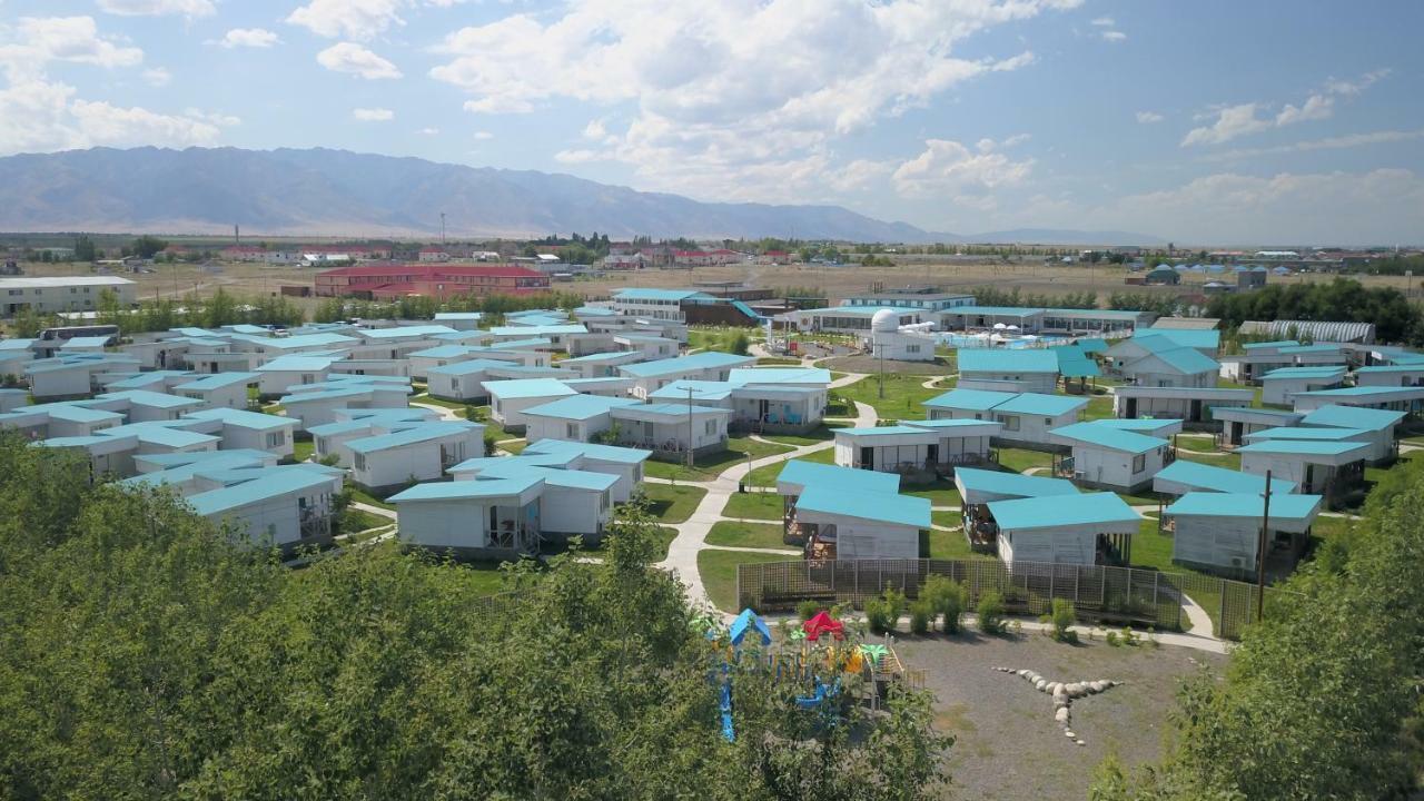 Aquamarine Resort Akshi Exterior photo